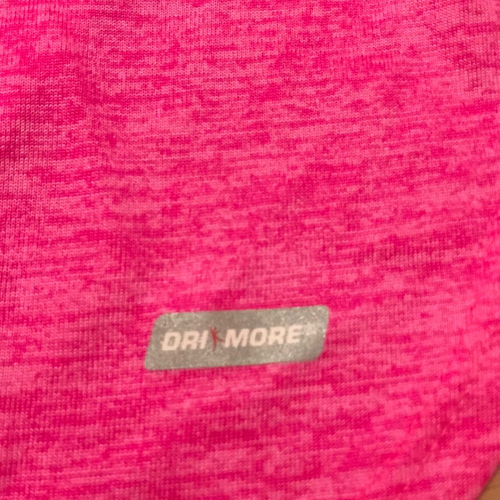 Pink tee - Picture 6 of 7